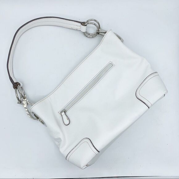 White Hobo Bag w/chunky Silver Rings‎ - Picture 2 of 16